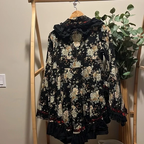 Punk Rave Lolita Floral Lace Kimono - Picture 7 of 7